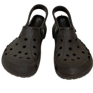 Crocs Classic Clog Style with Crocs Cut Out Logo